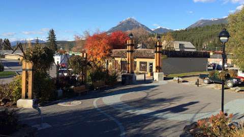 Kicking Horse Pedestrian Bridge